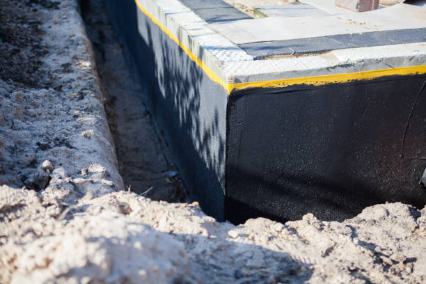 Professional Crawl Space Encapsulation technician working in Scotts, MI